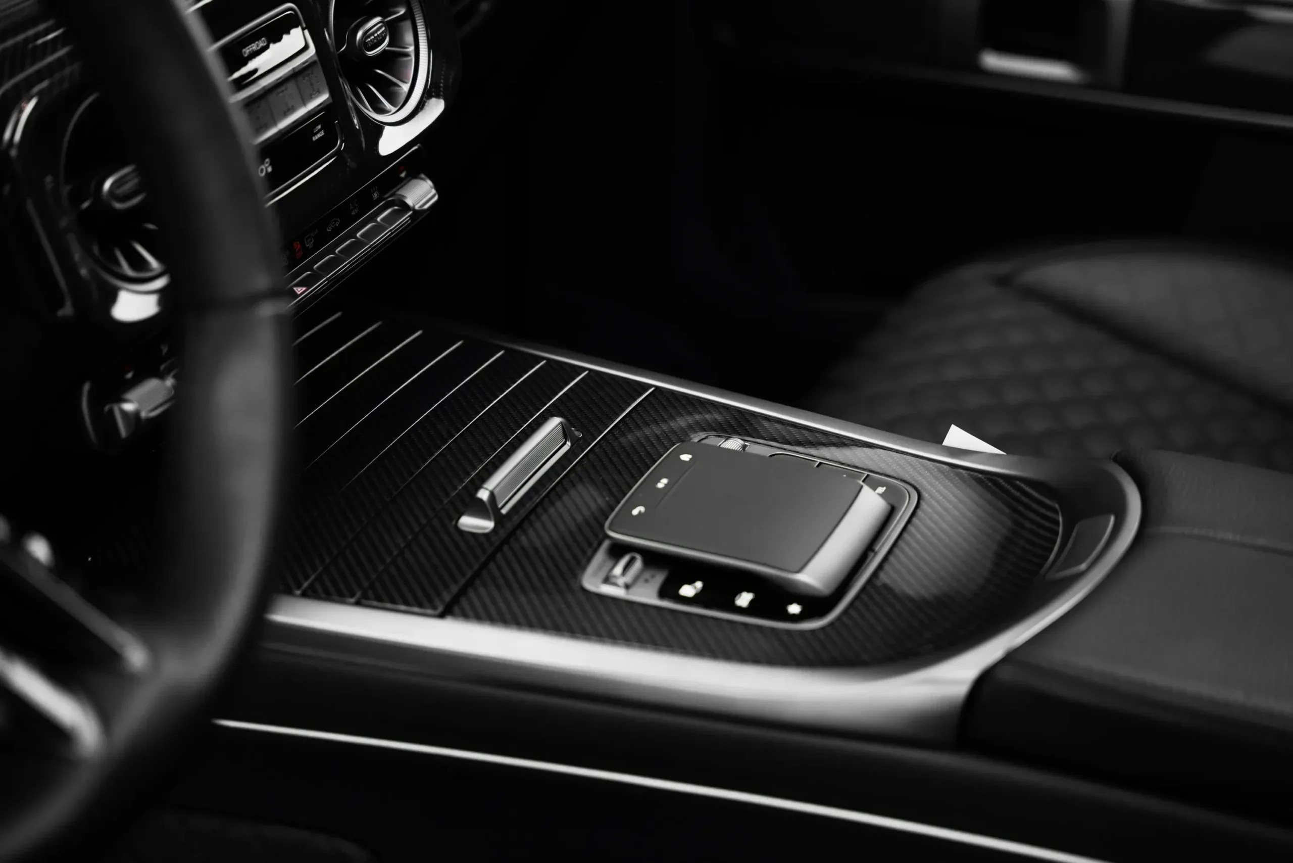 2025 Mercedes-Benz Brabus 800 Super Black thumbnail 8