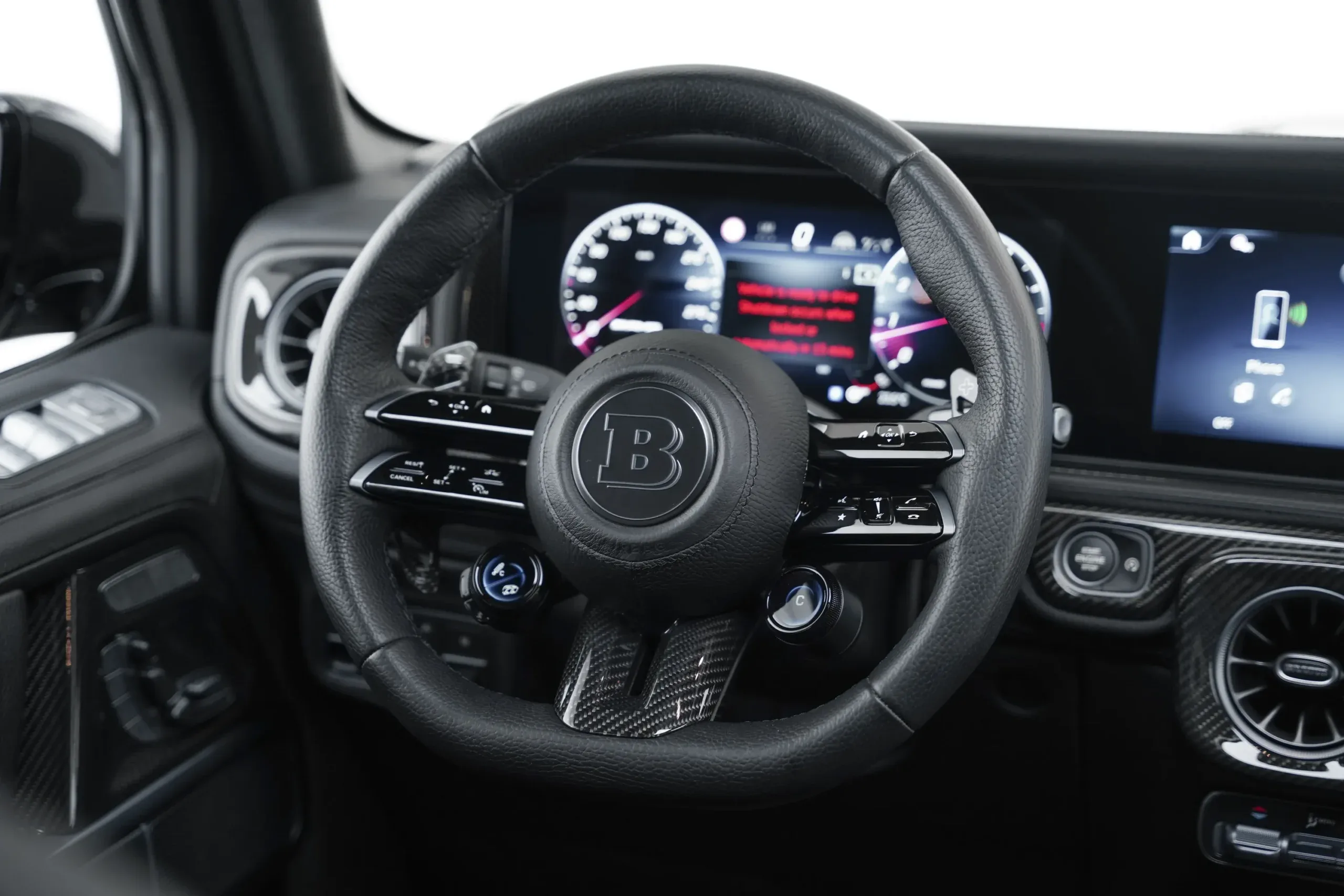 2025 Mercedes-Benz Brabus 800 Super Black thumbnail 10