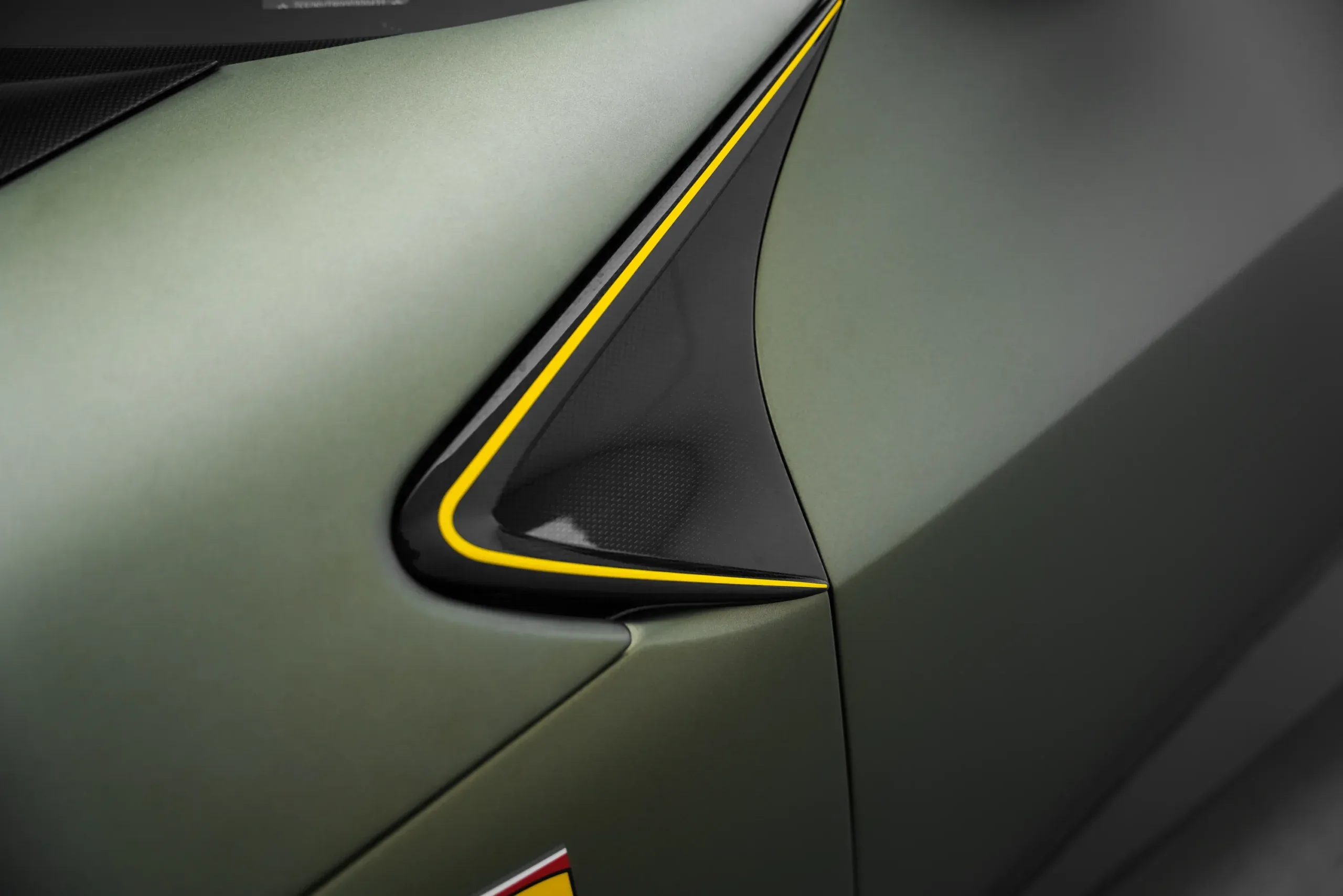 2024 Ferrari Purosangue with Novitec Kit thumbnail 15