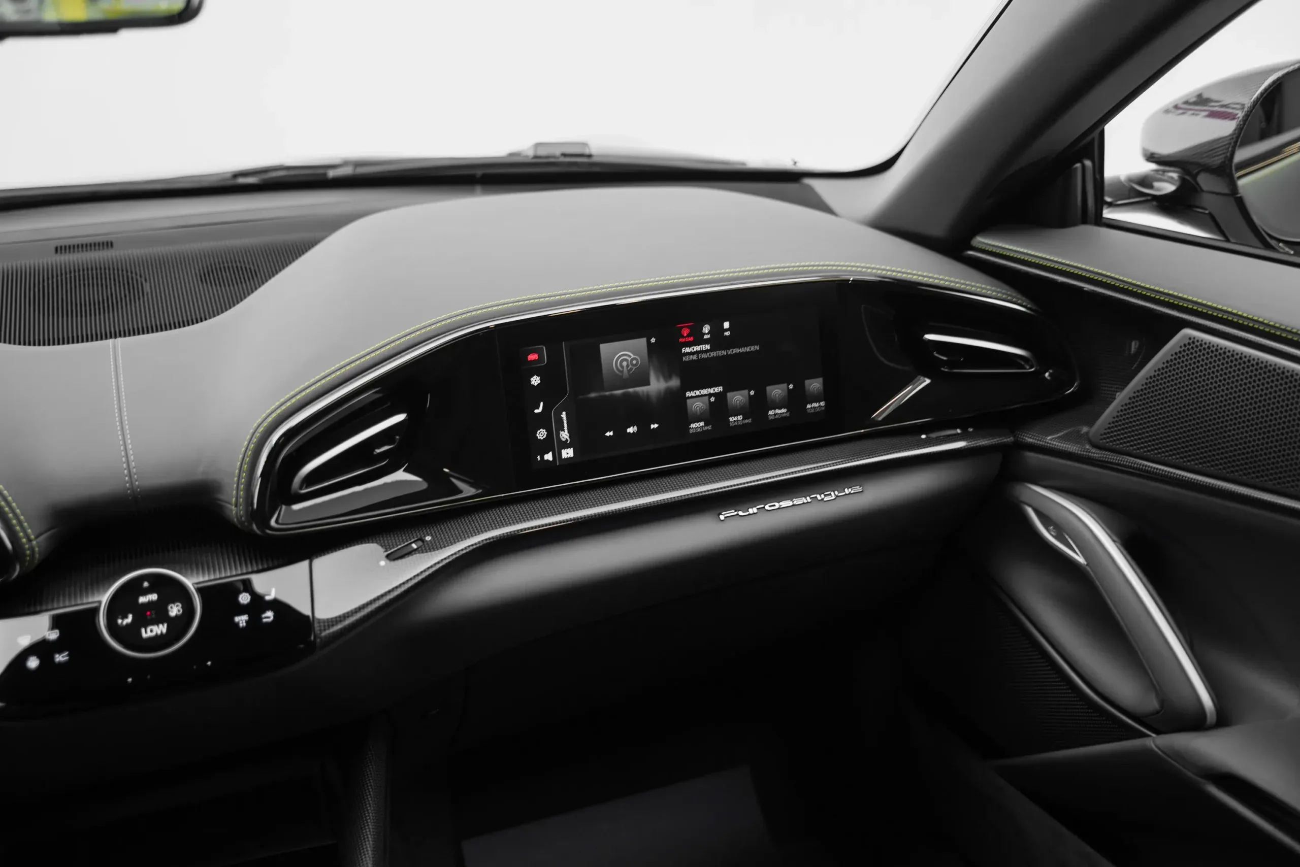 2024 Ferrari Purosangue with Novitec Kit thumbnail 10