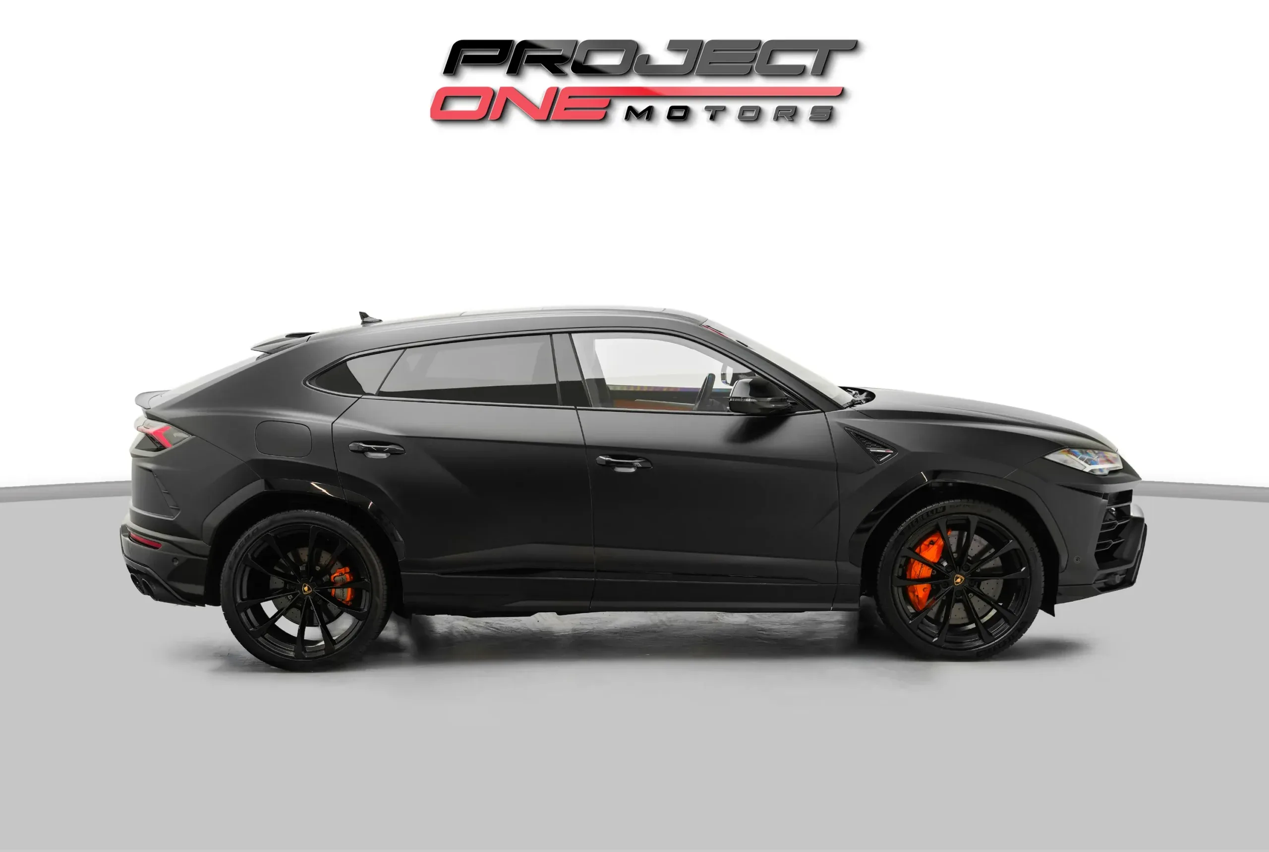 2022 Lamborghini Urus - photo 3 of 17
