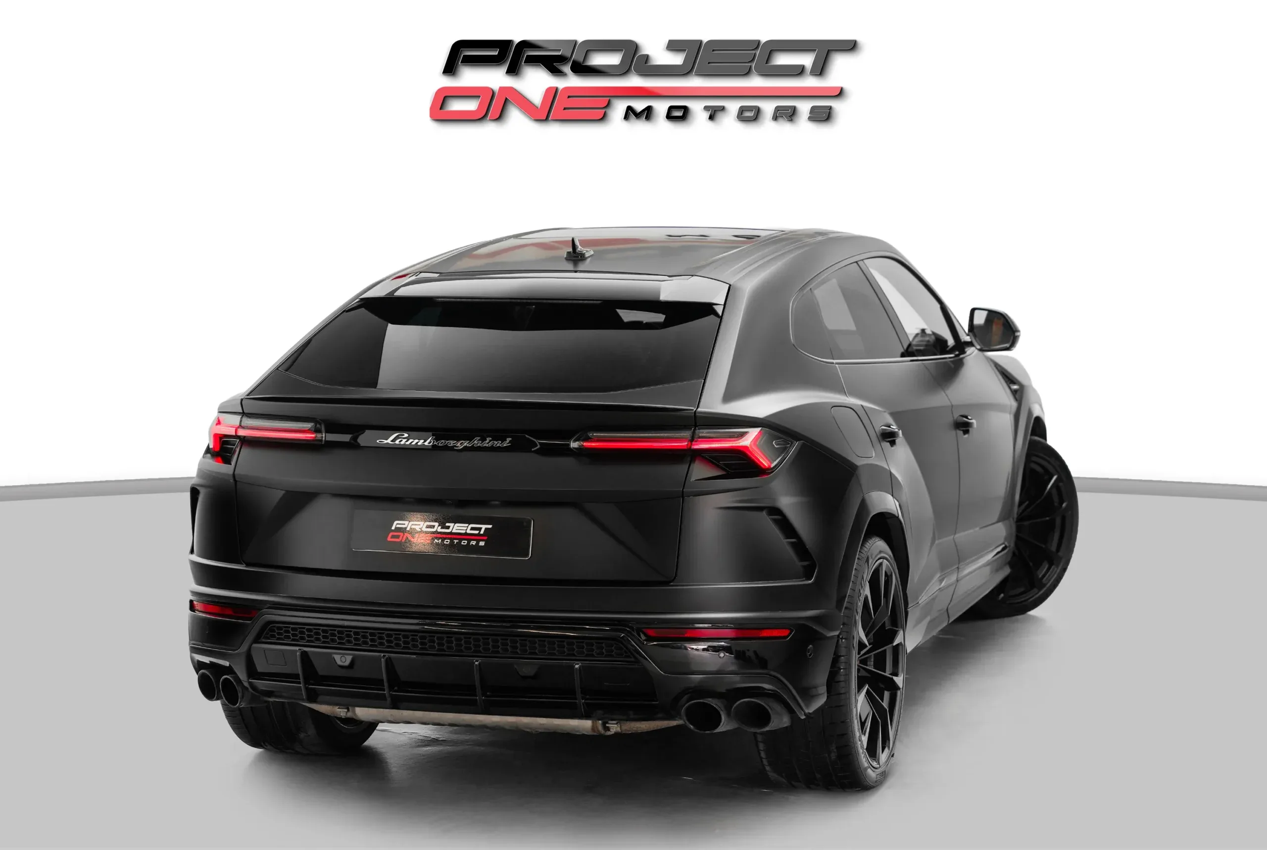 2022 Lamborghini Urus thumbnail 4