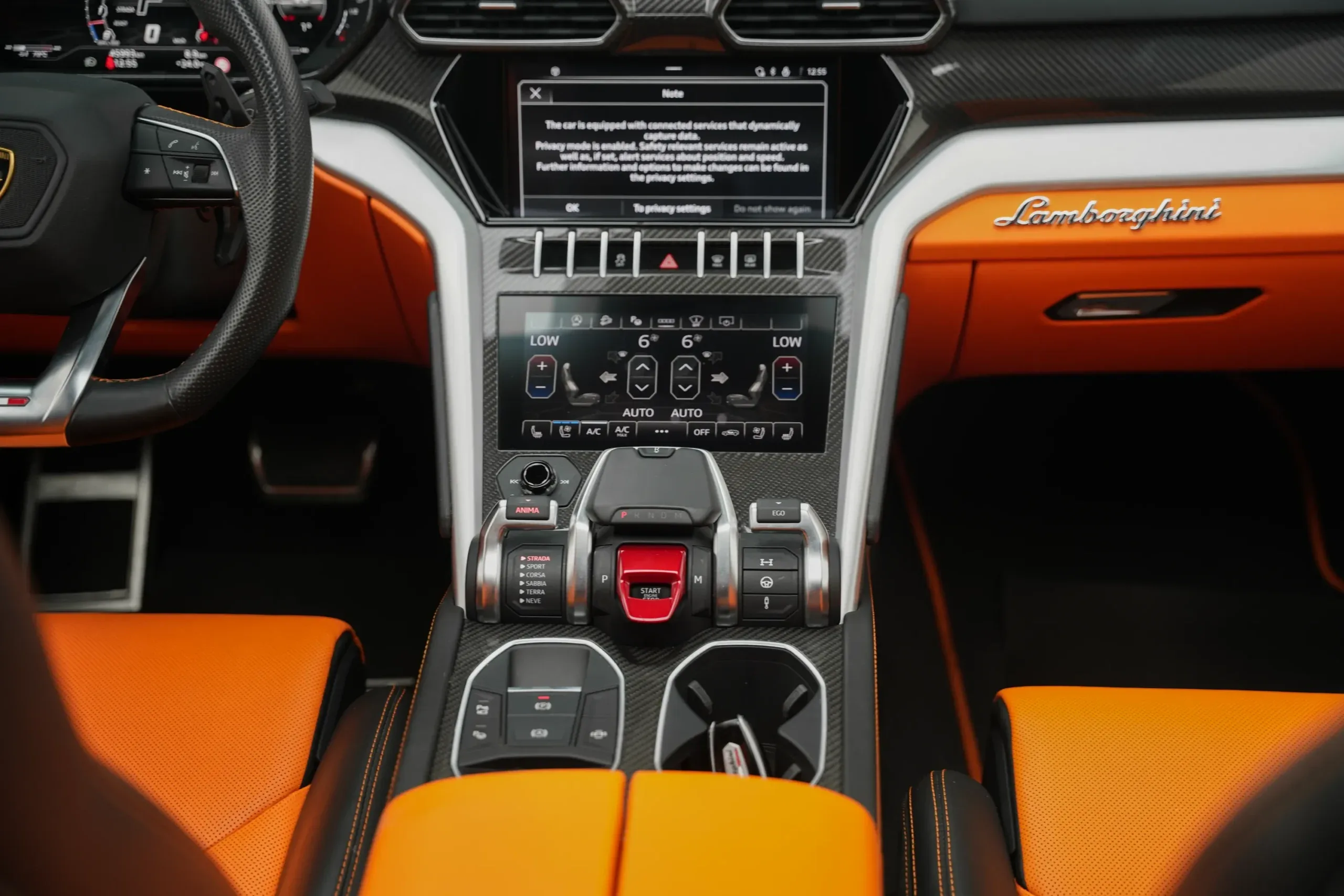 2022 Lamborghini Urus thumbnail 9