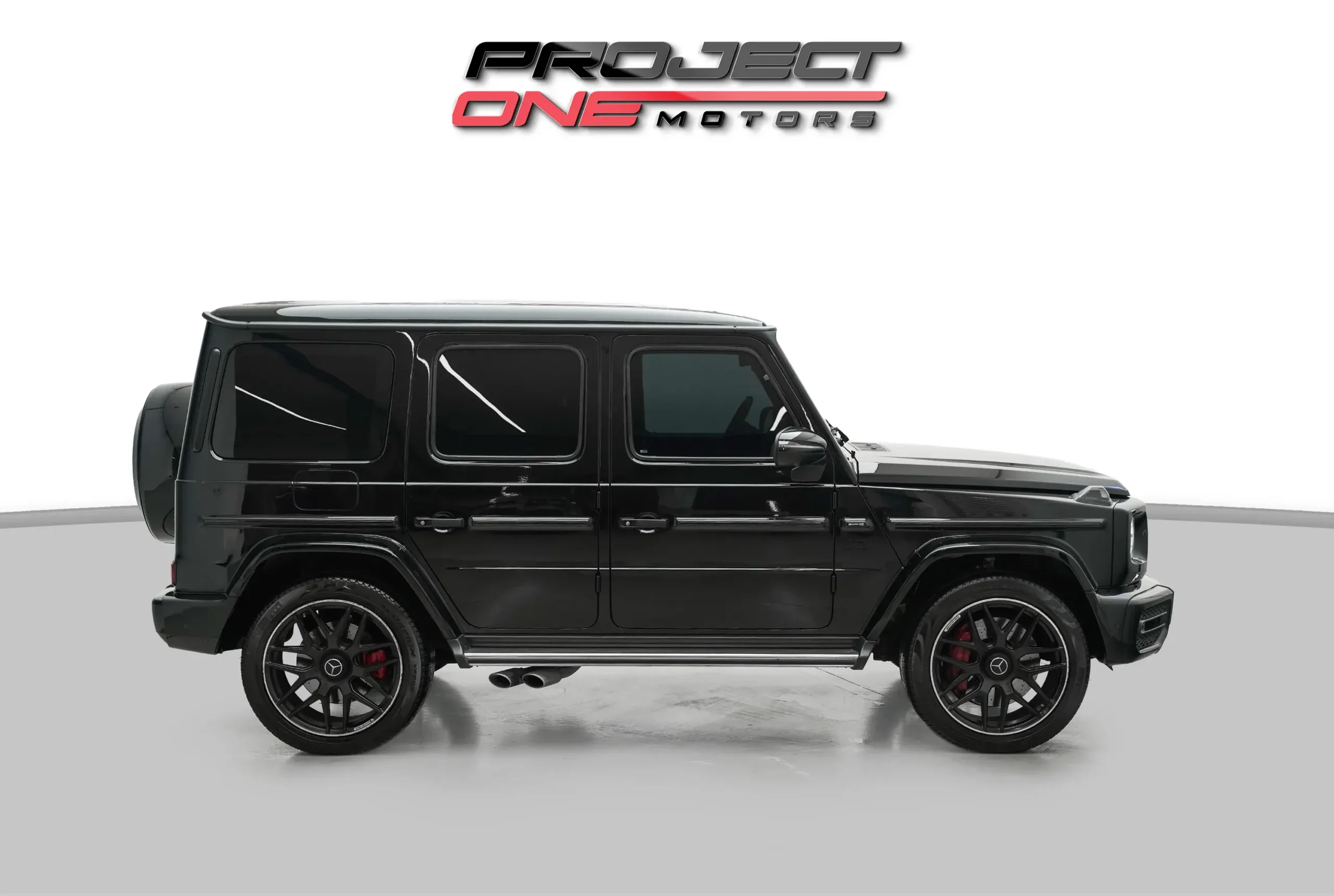 2023 Mercedes Benz AMG G63 - photo 3 of 16