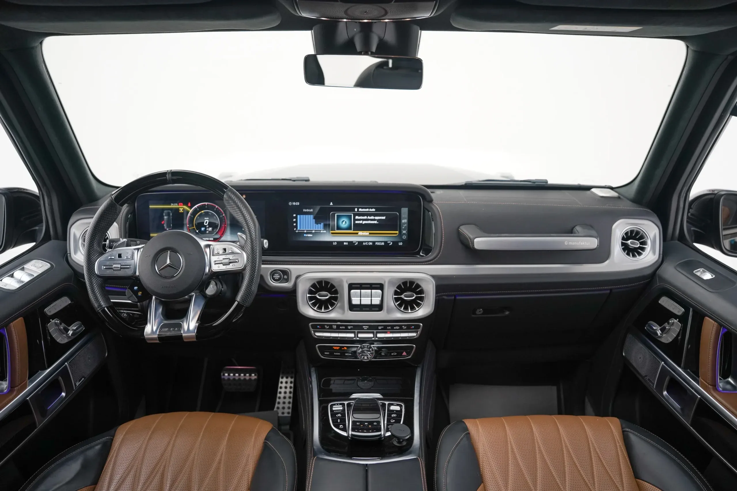 2023 Mercedes Benz AMG G63 thumbnail 8