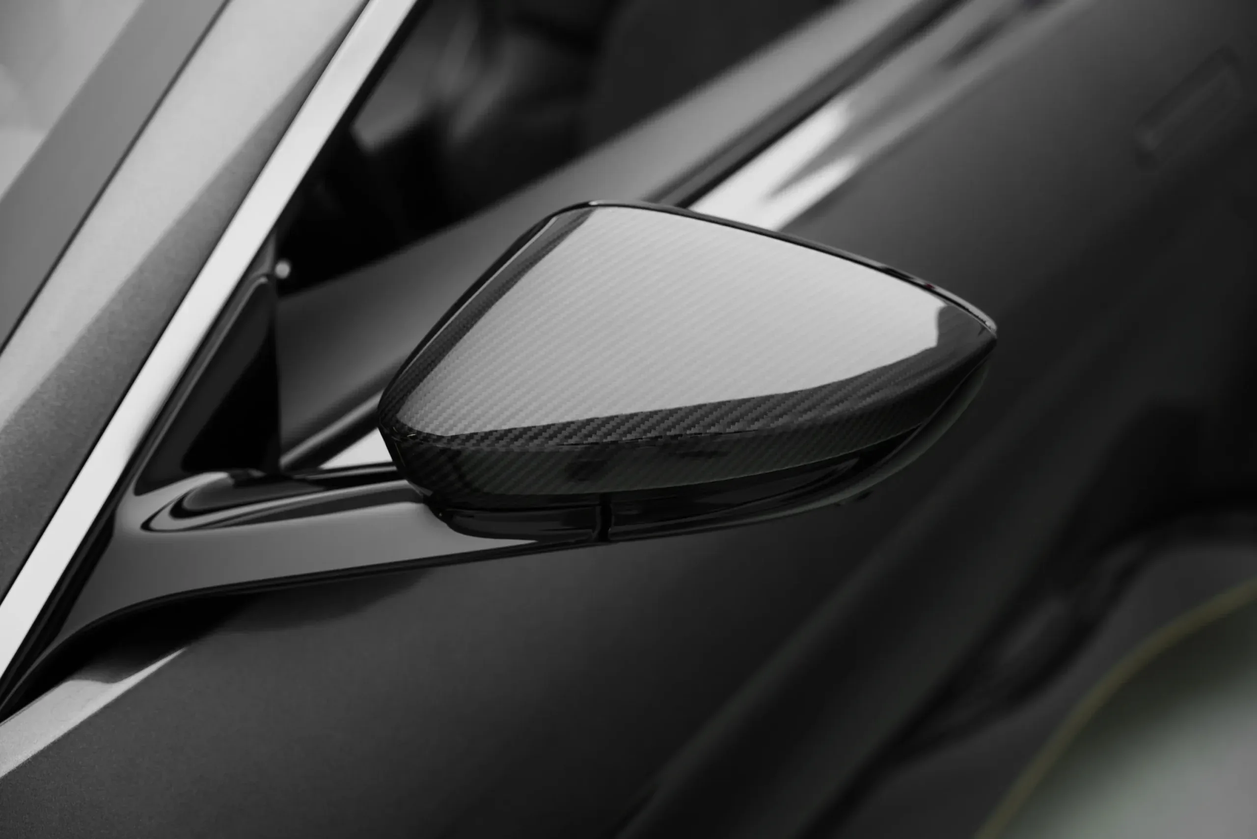 2023 Aston Martin Vantage V12 thumbnail 11