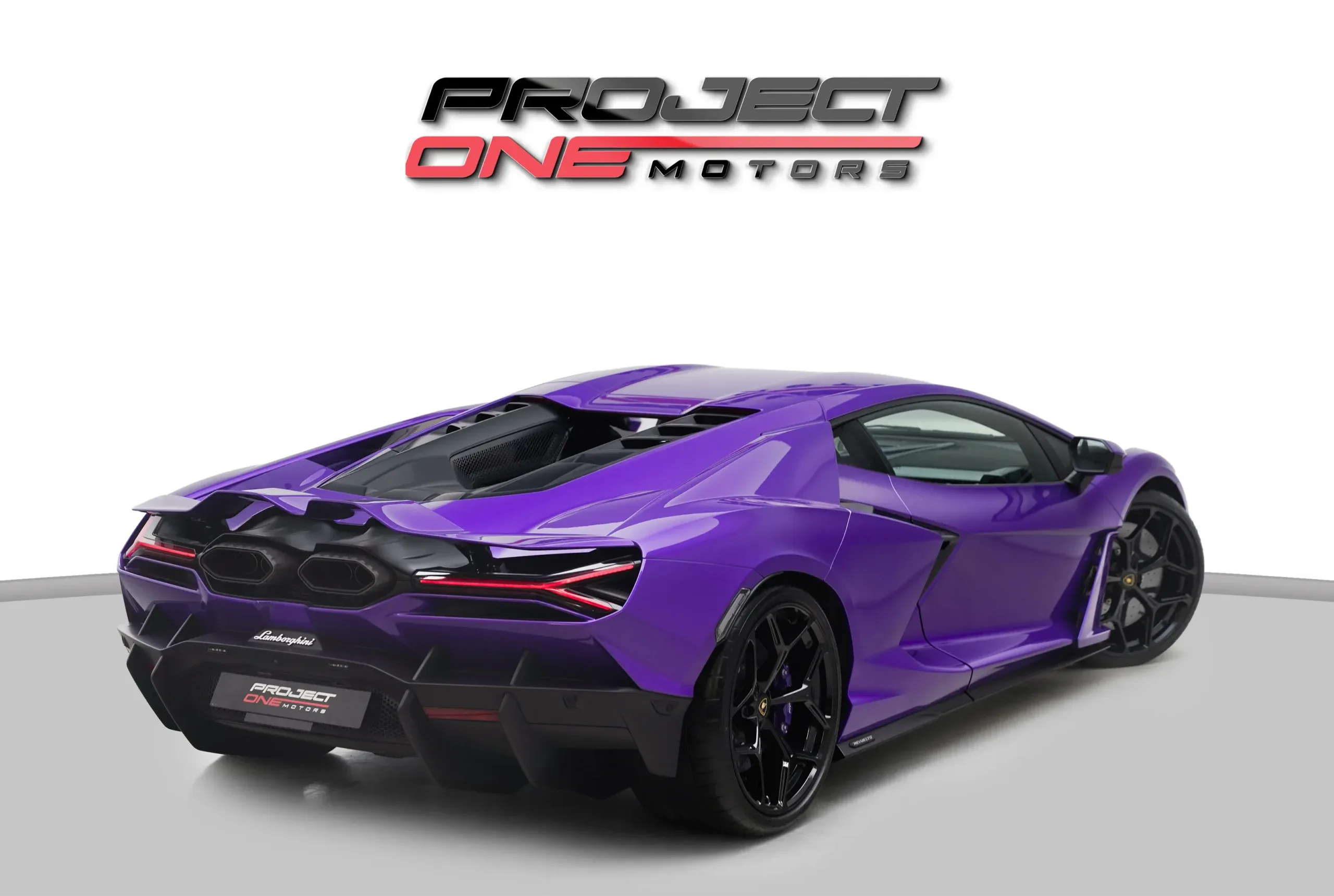 2025 Lamborghini Revuelto thumbnail 4