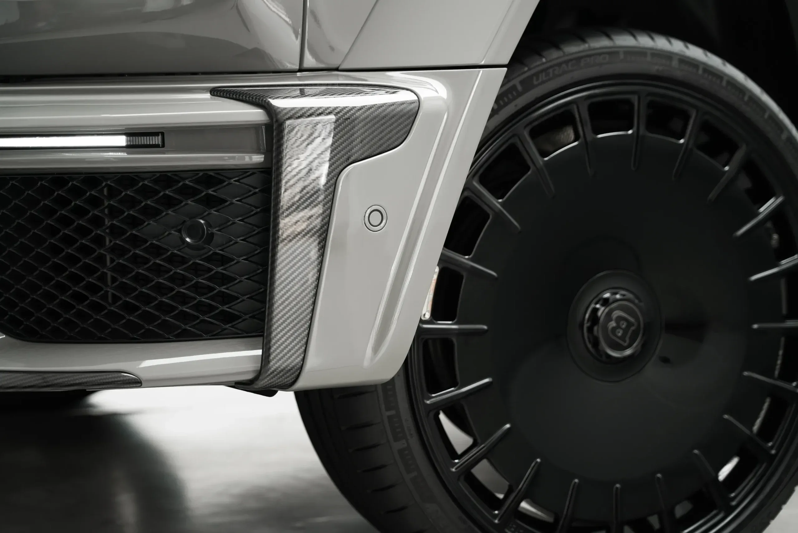 2025 Mercedes-Benz G-Class Brabus G 800 Masterpiece thumbnail 16