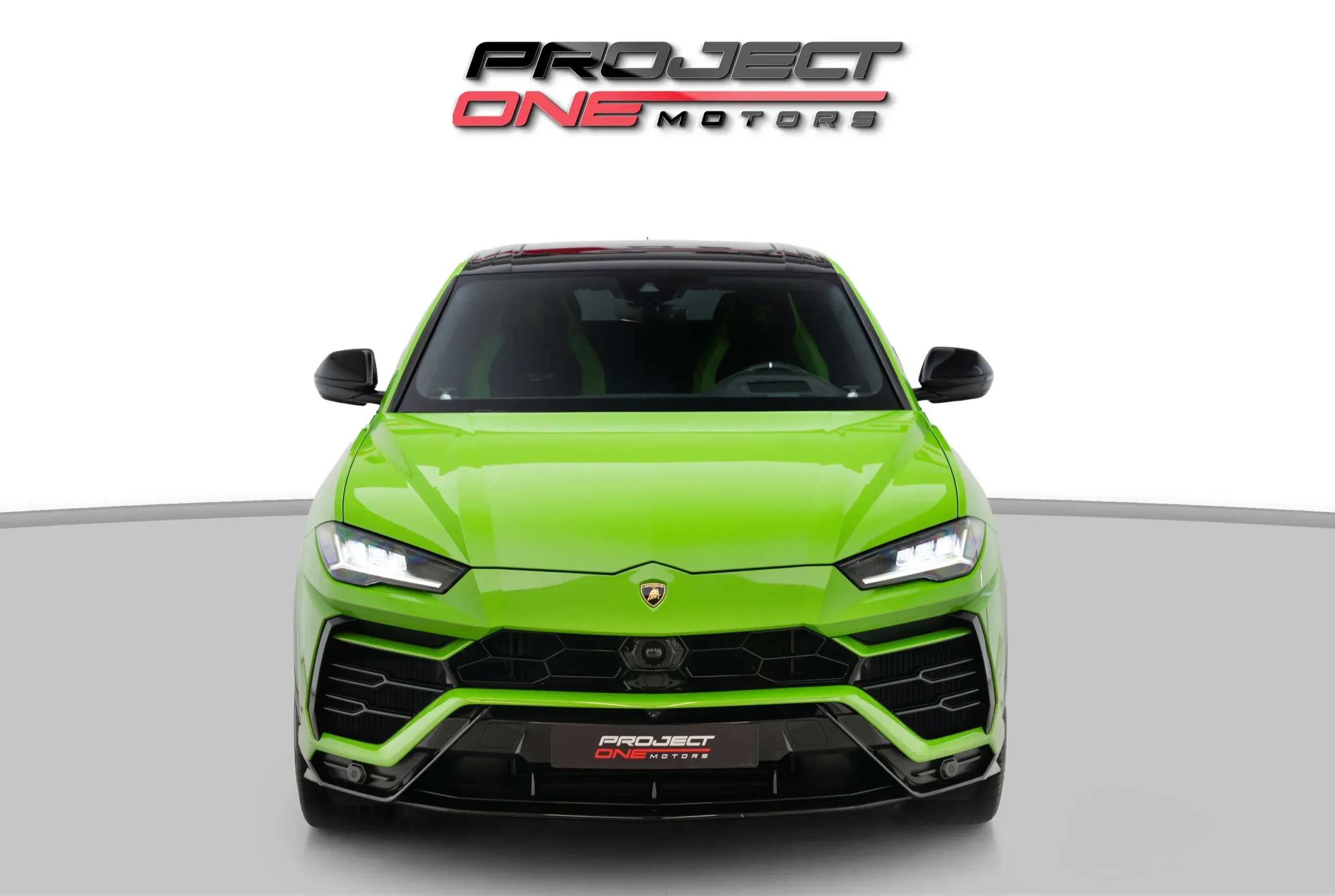 2021 Lamborghini Urus - photo 2 of 19