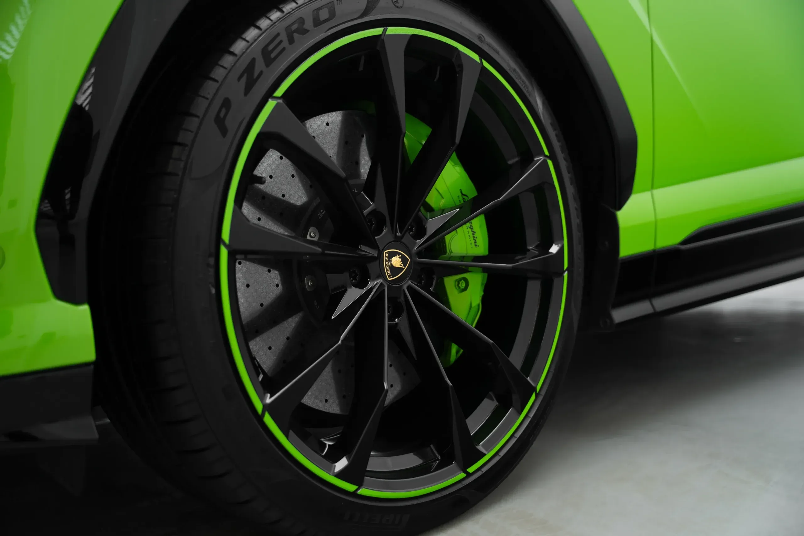 2021 Lamborghini Urus thumbnail 19