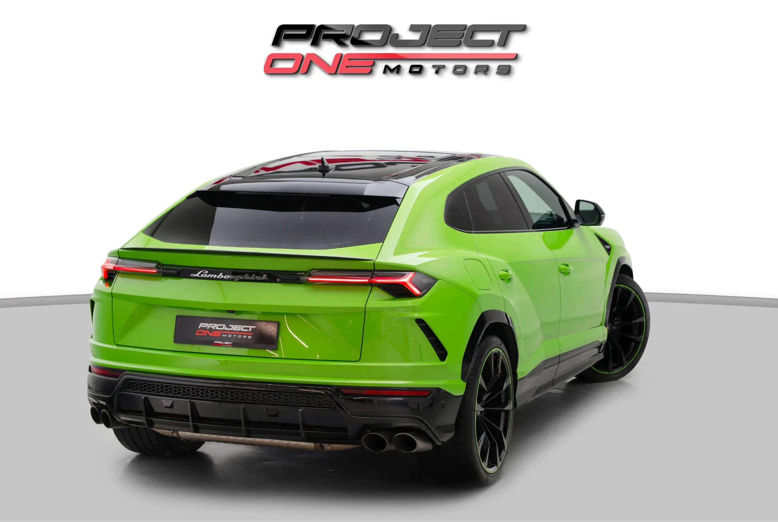 2021 Lamborghini Urus thumbnail 4