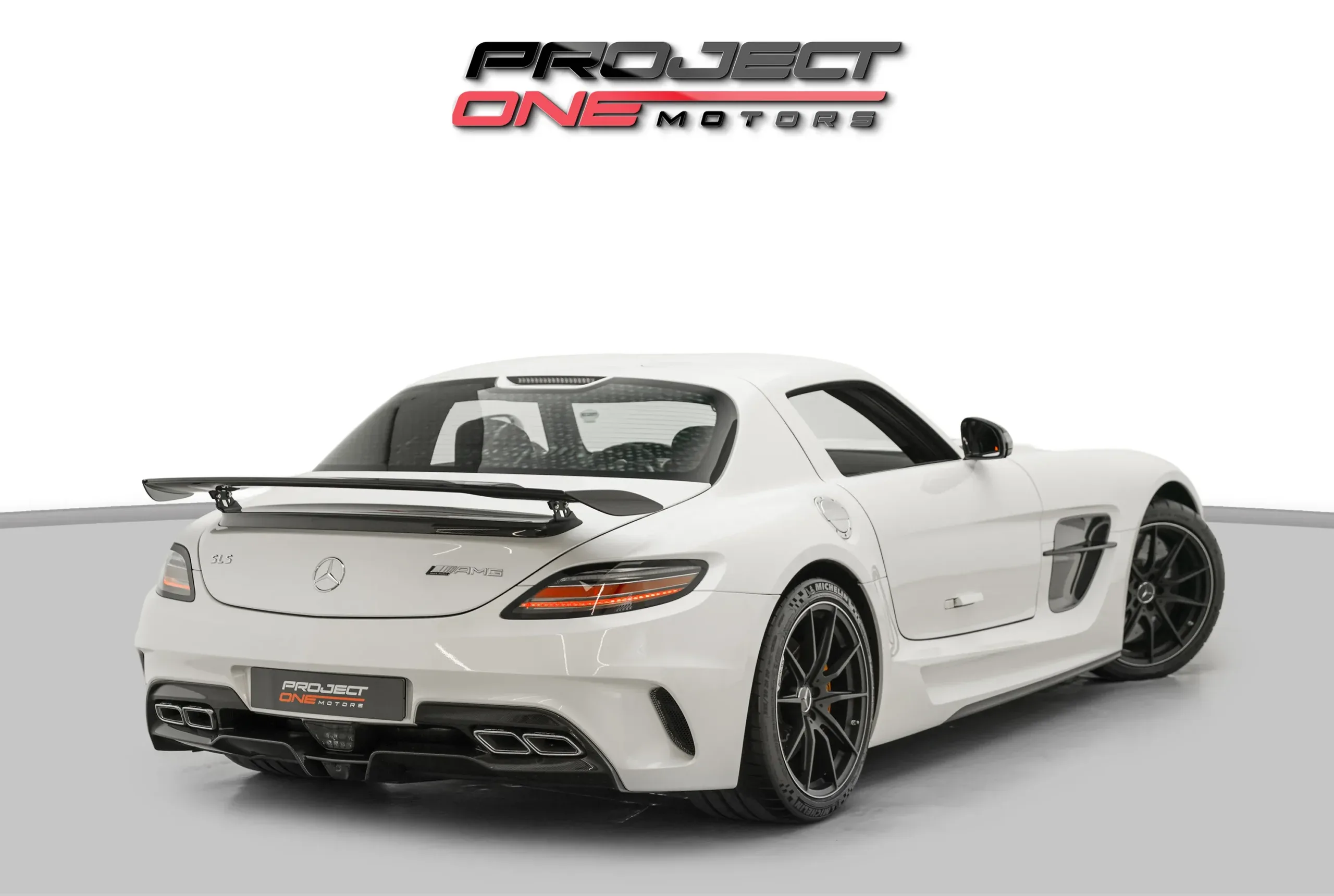 2014 Mercedes Benz SLS AMG Black Series thumbnail 4