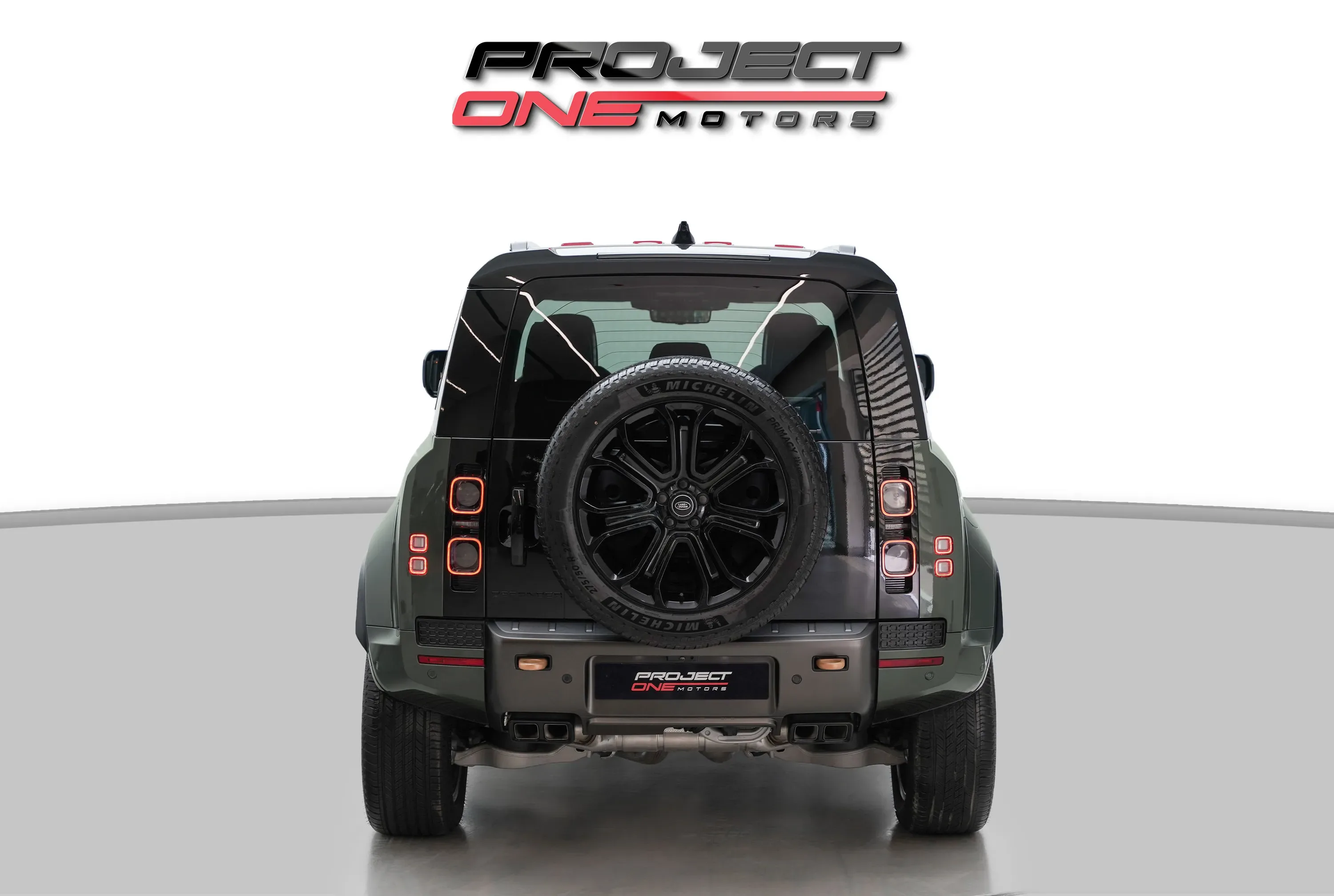 2025 Land Rover Defender 110 Octa Edition One P635 thumbnail 5