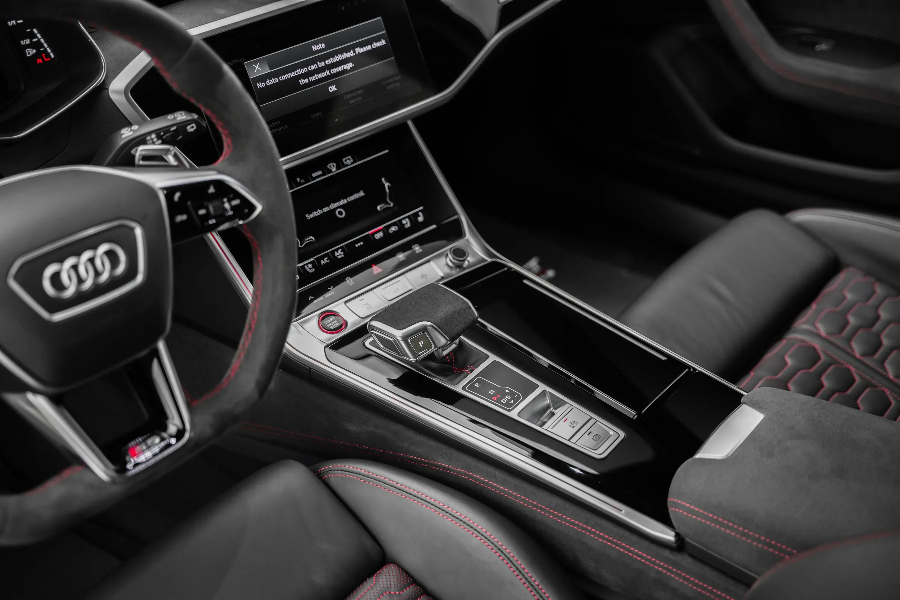 2024 Audi RS6 TFSI QUATTRO thumbnail 10