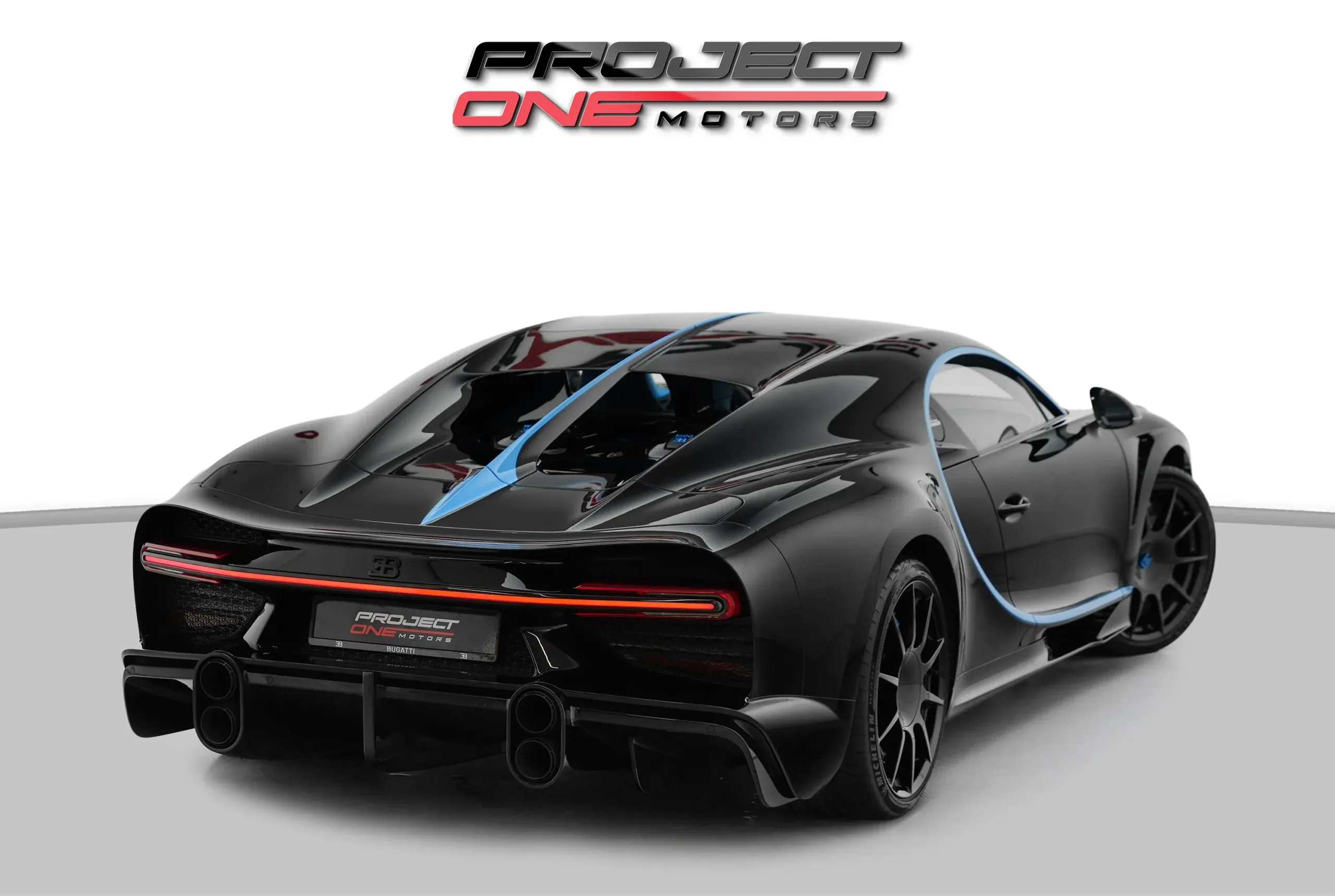 2023 Bugatti Chiron Super Sport thumbnail 4