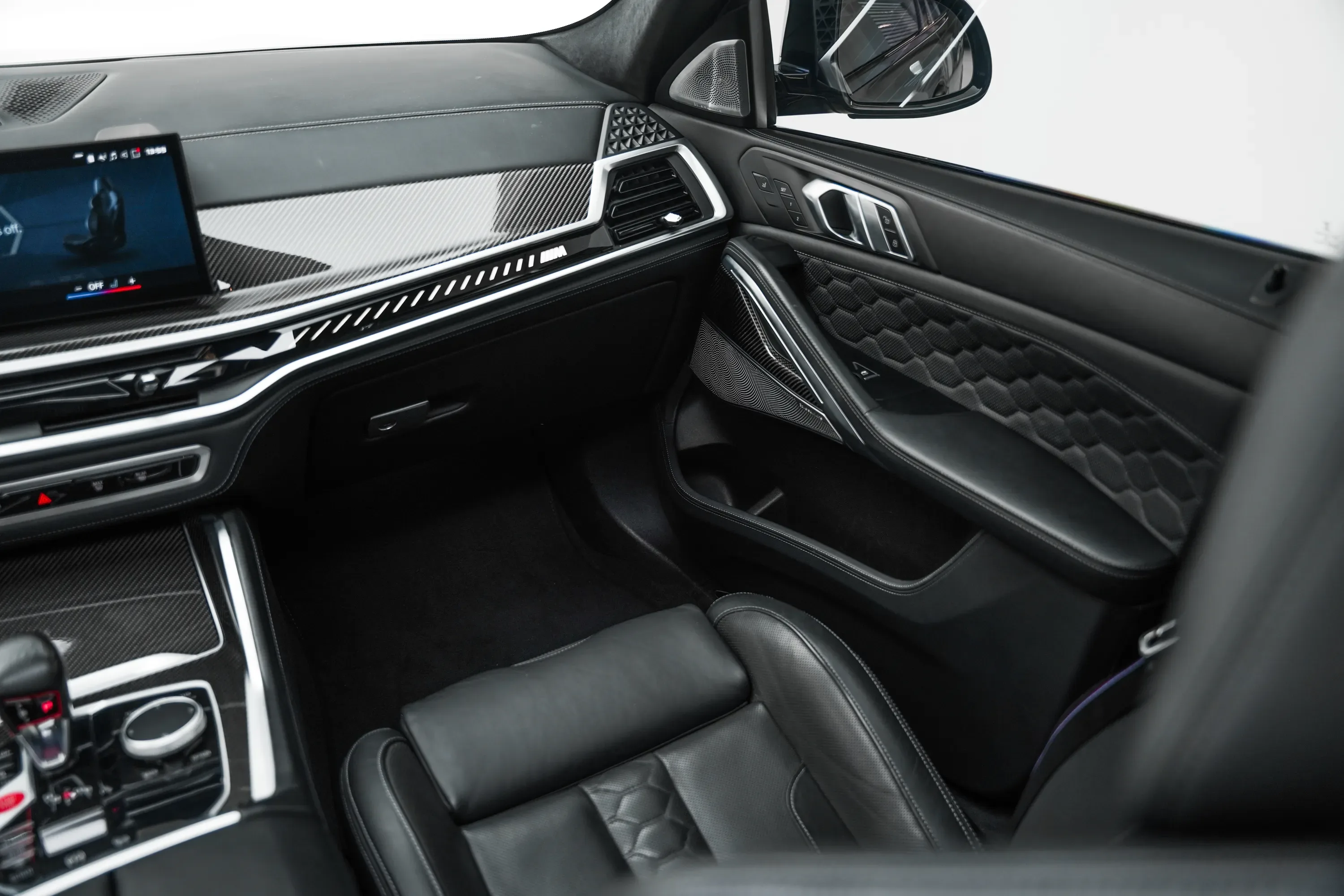 2023 BMW X6 4.4t M XDRIVE Competition thumbnail 13