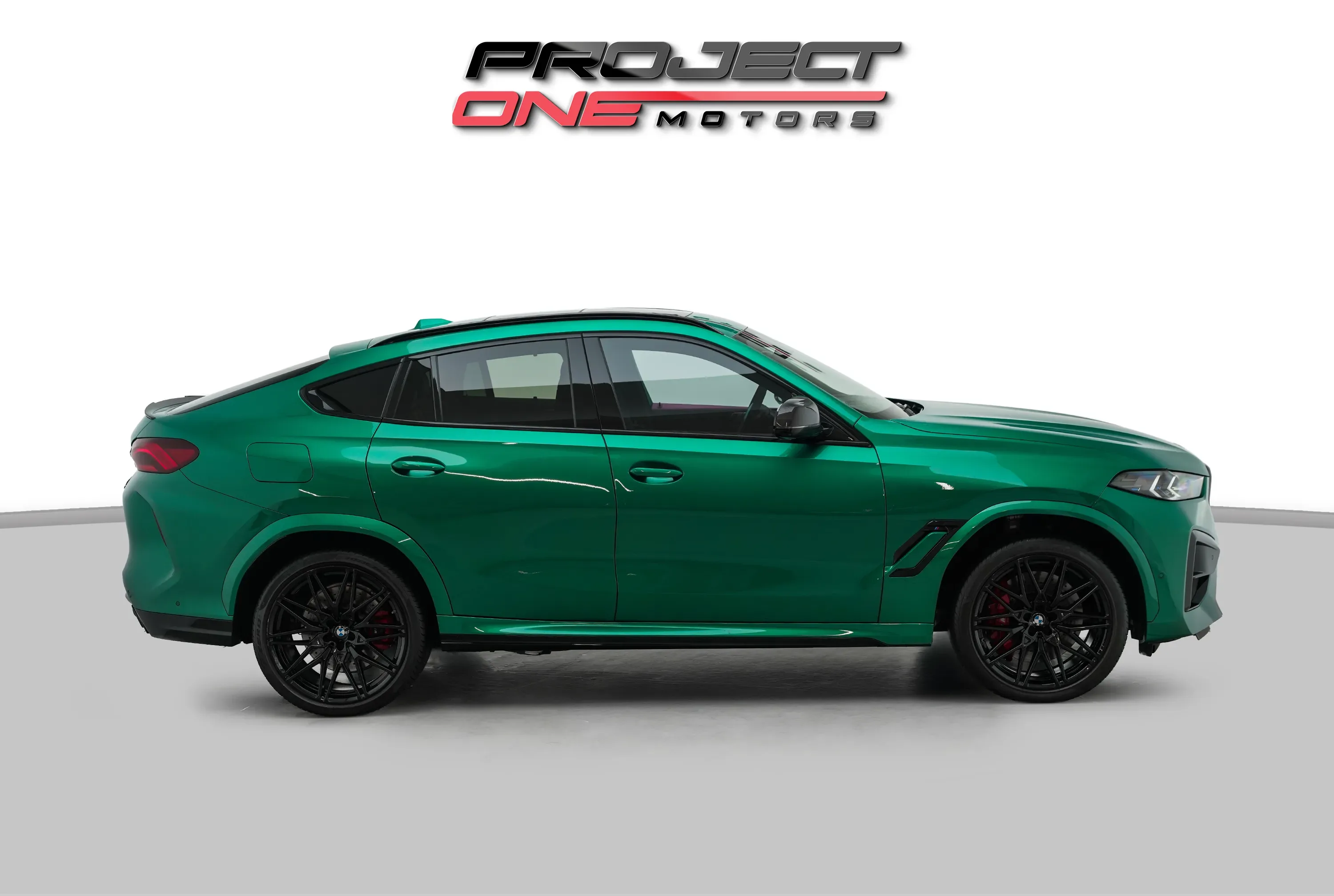 2023 BMW X6 4.4t M XDRIVE Competition - photo 3 of 19