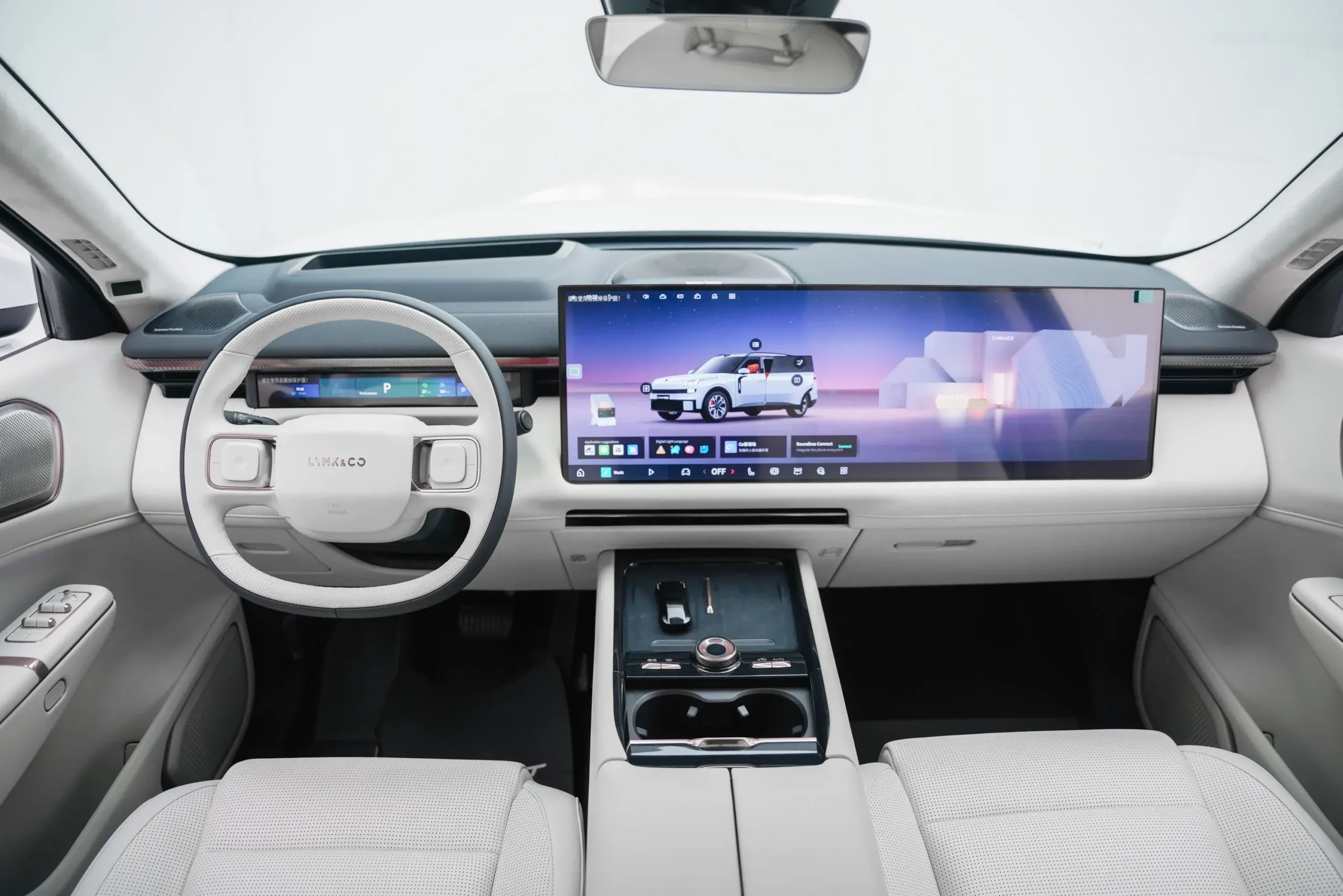 2025 Lynk & Co 900 EM-P thumbnail 5