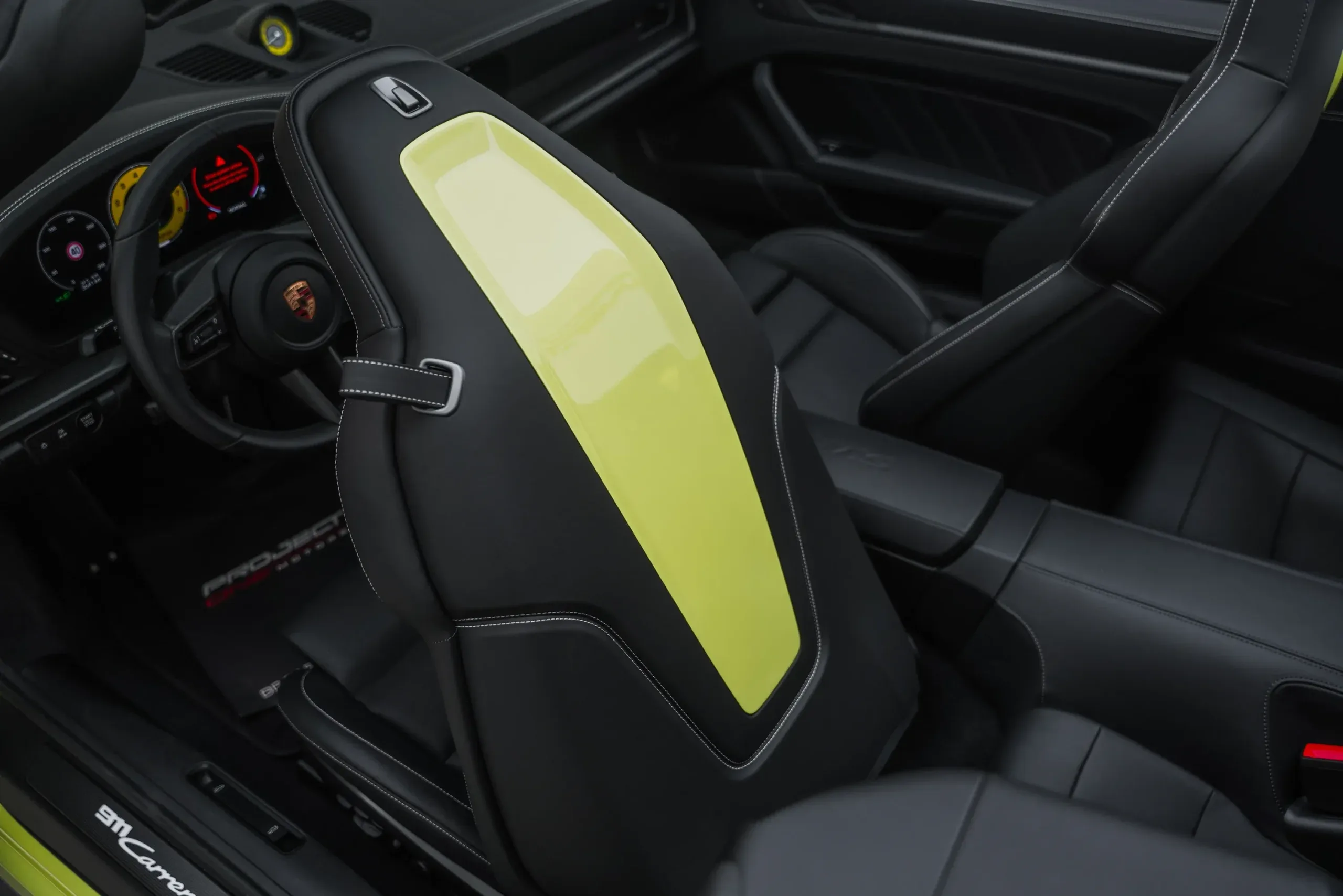 2025 Porsche Carrera / 911 GTS thumbnail 9