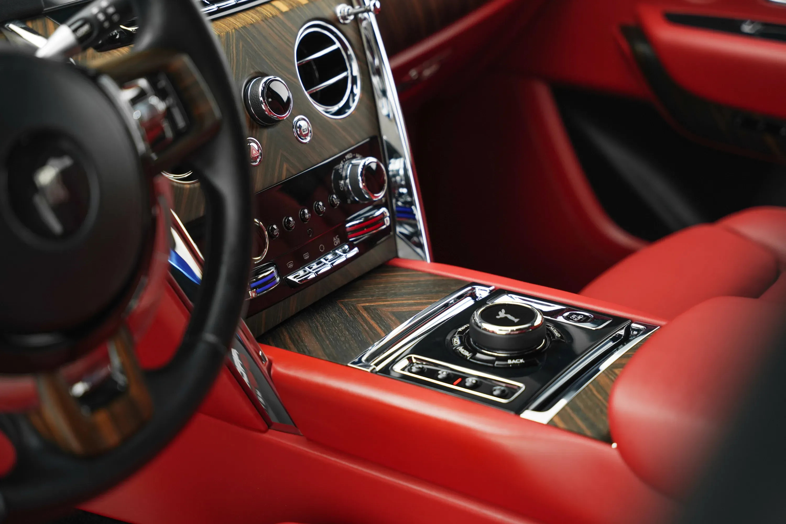 2021 Rolls-Royce Cullinan thumbnail 12