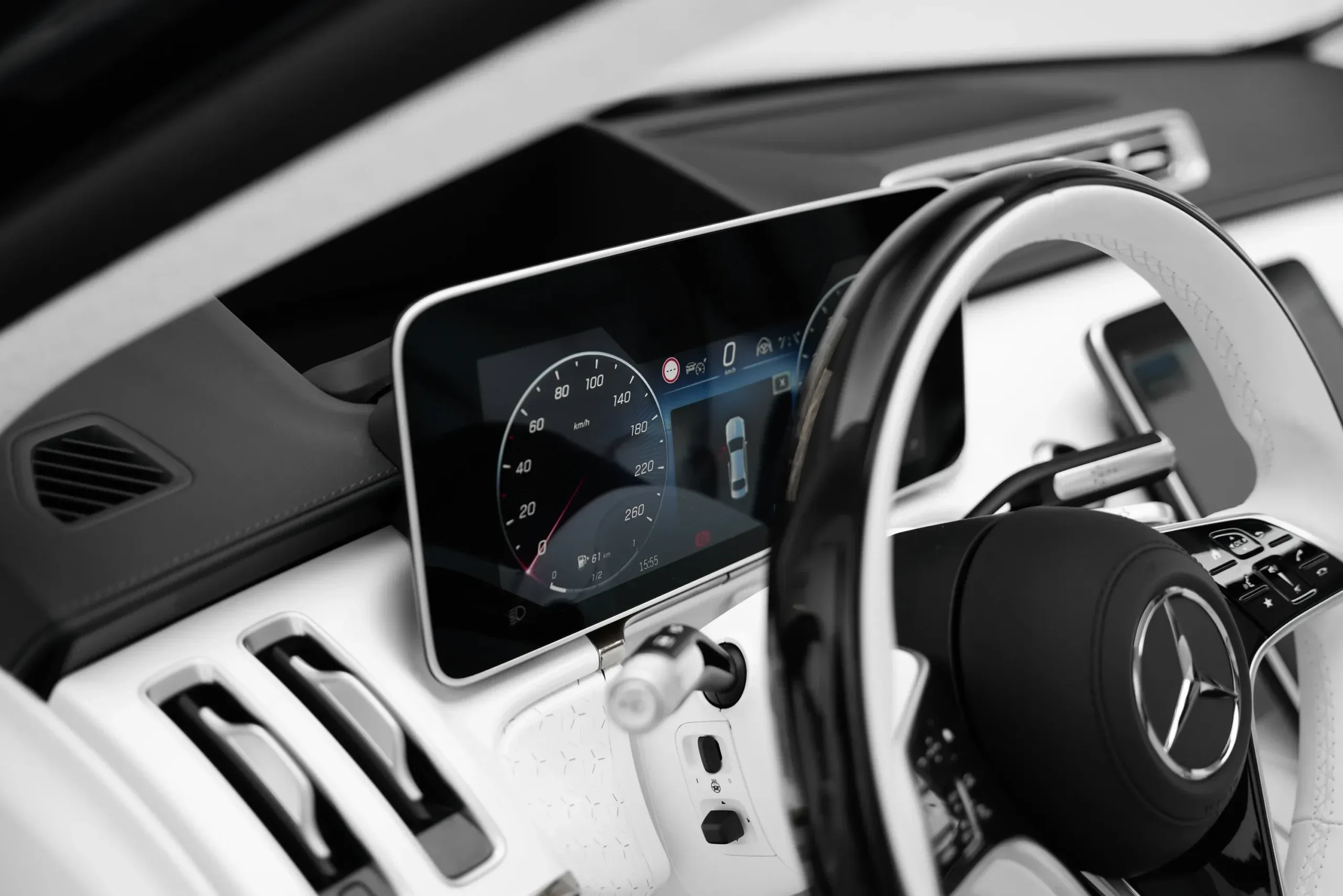 2023 Mercedes Benz Maybach S 680 thumbnail 9