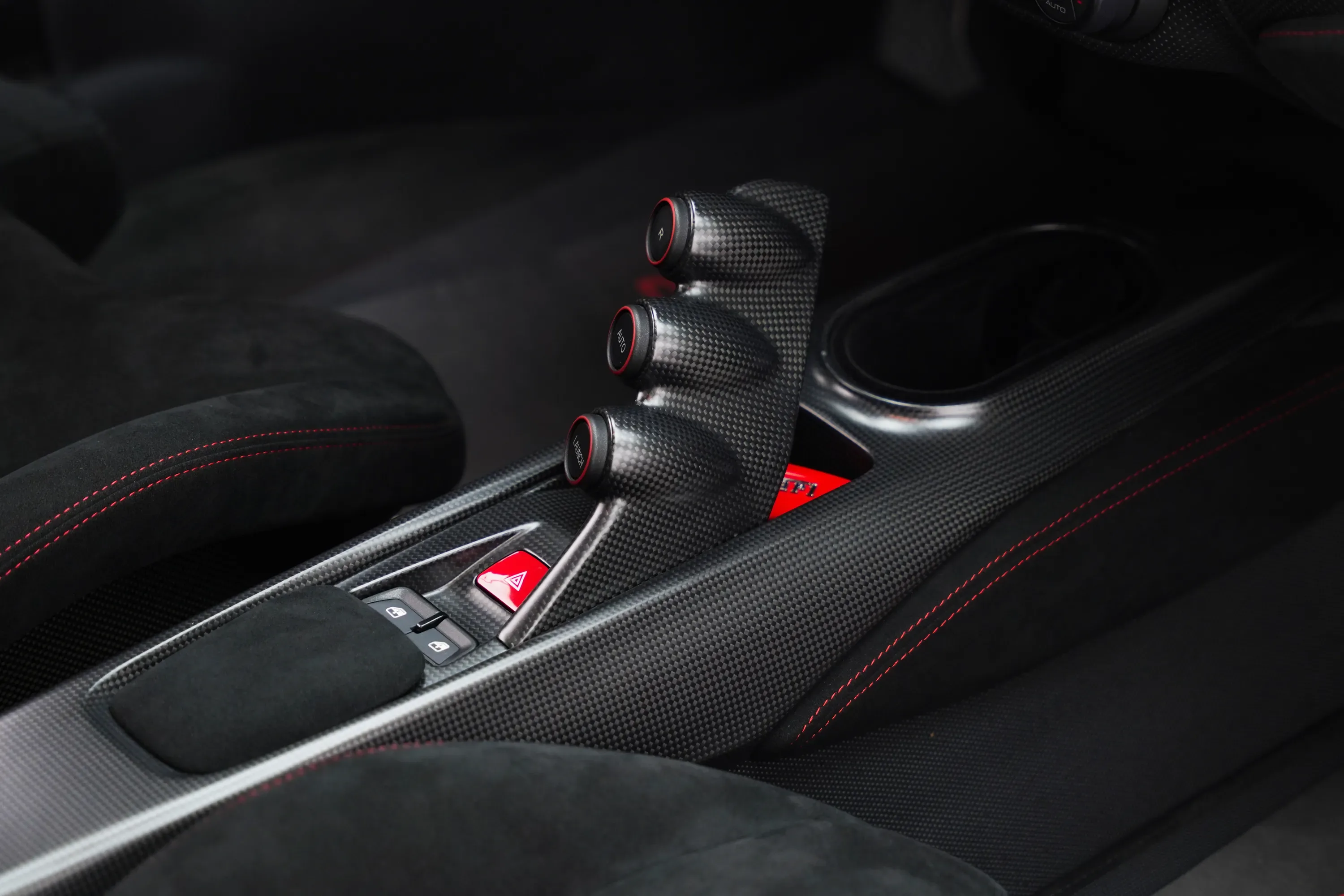 Ferrari 488 Pista Piloti with 7 Years Warranty thumbnail 13