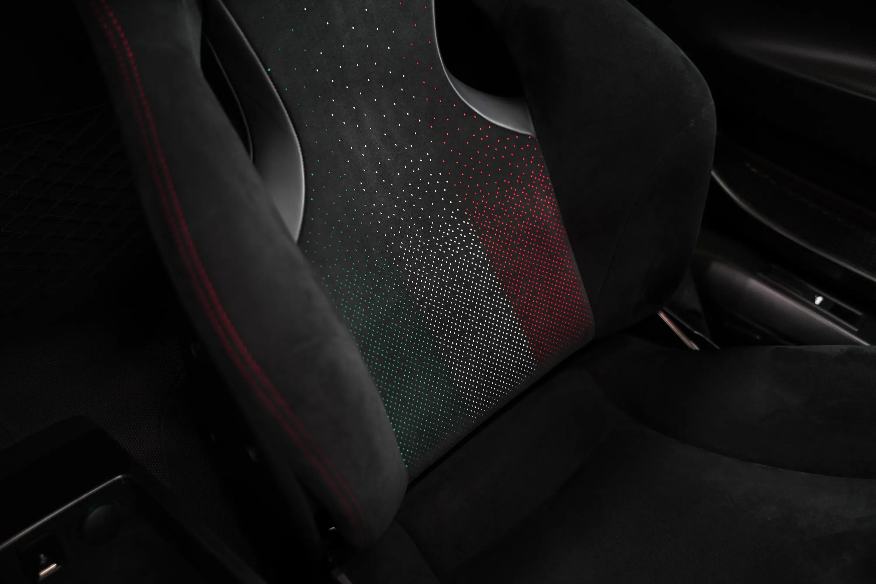 Ferrari 488 Pista Piloti with 7 Years Warranty thumbnail 20