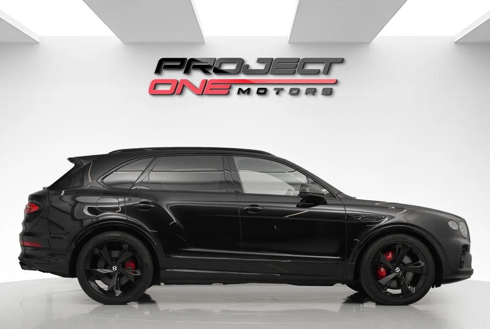 2023 Bentley Bentayga Azure Edition - photo 2 of 9