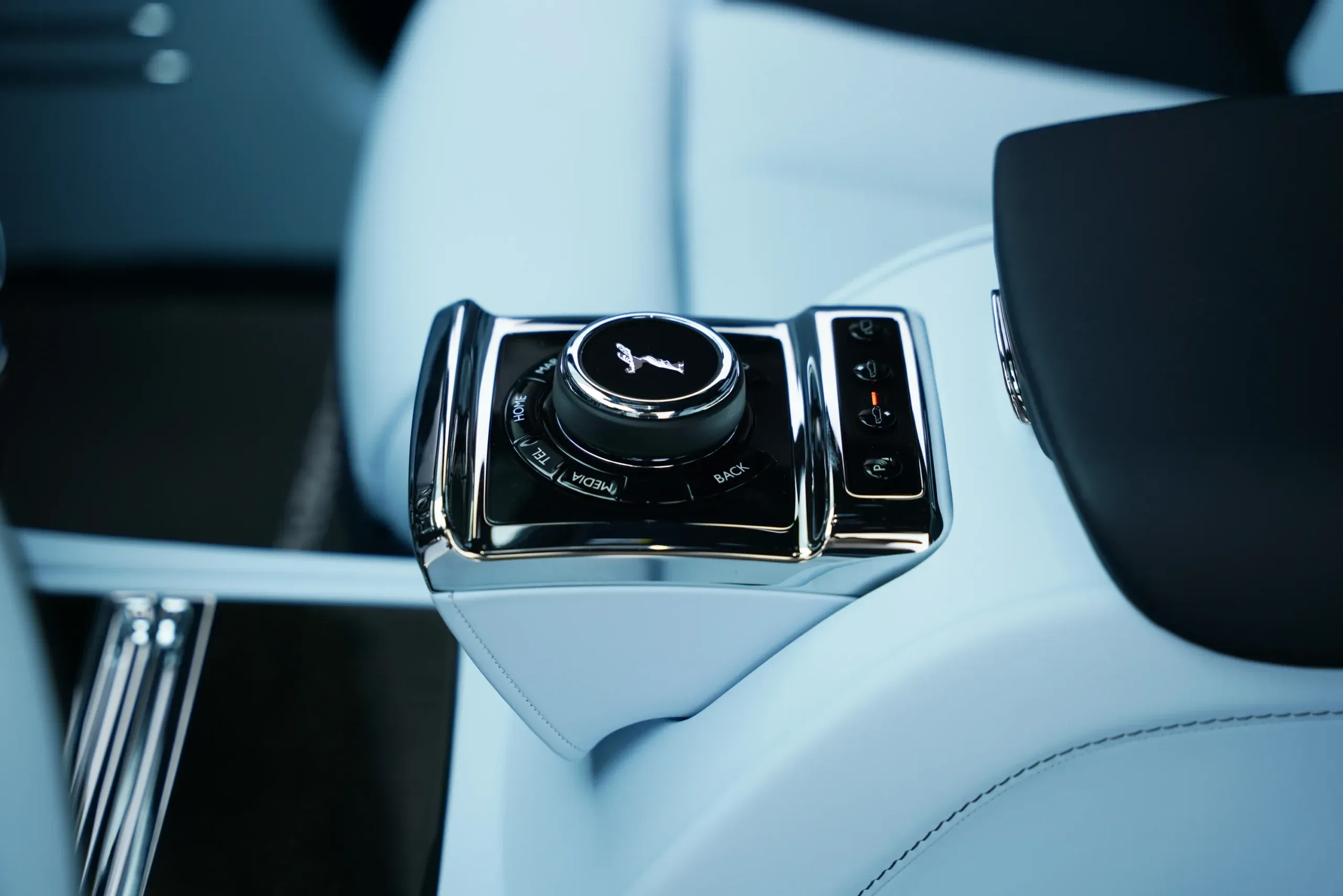 2026 Rolls-Royce Phantom EWB with 5 Years Warranty and Service Contract thumbnail 18