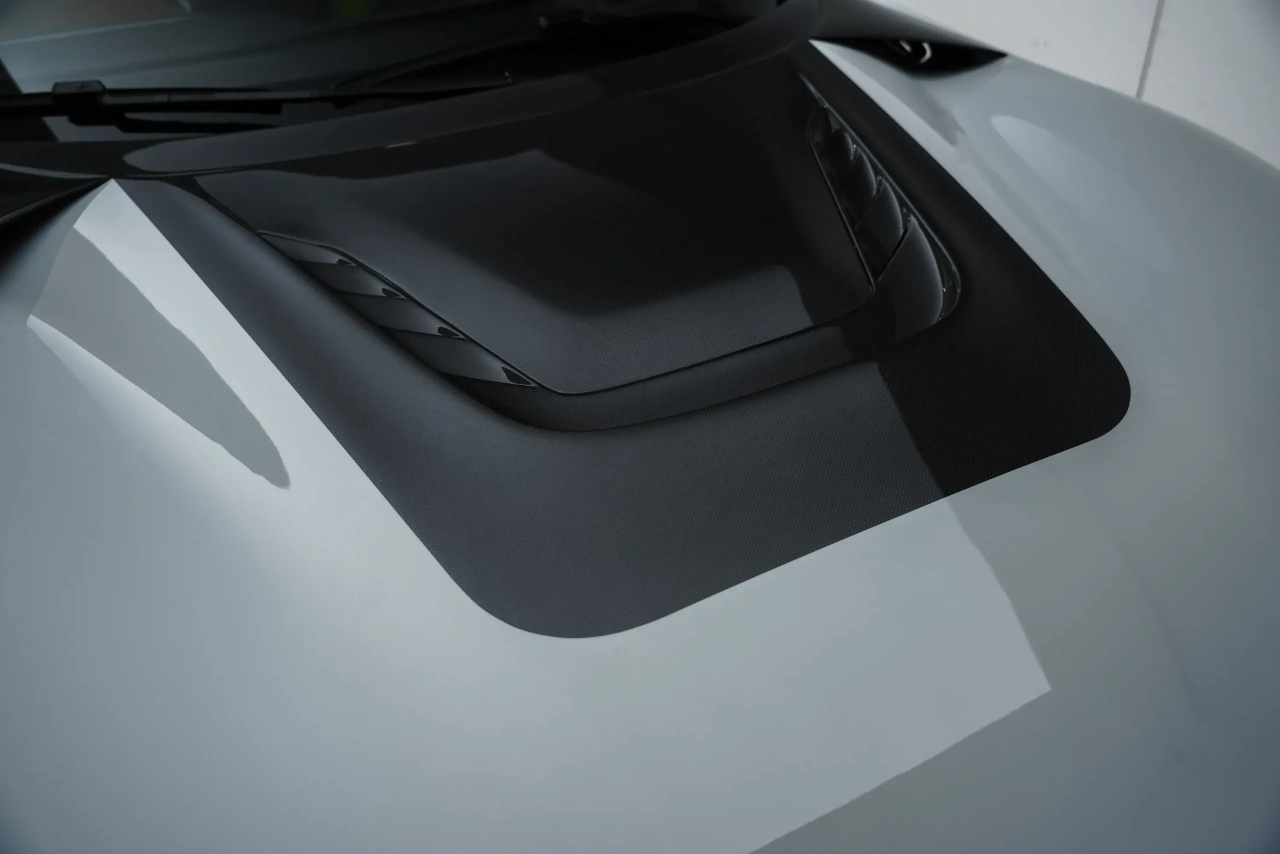 2025 Ferrari Purosangue with Novitec Kit thumbnail 15