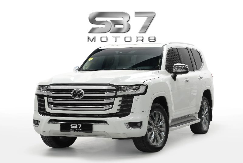 2022 Toyota Land Cruiser Vxr thumbnail 1