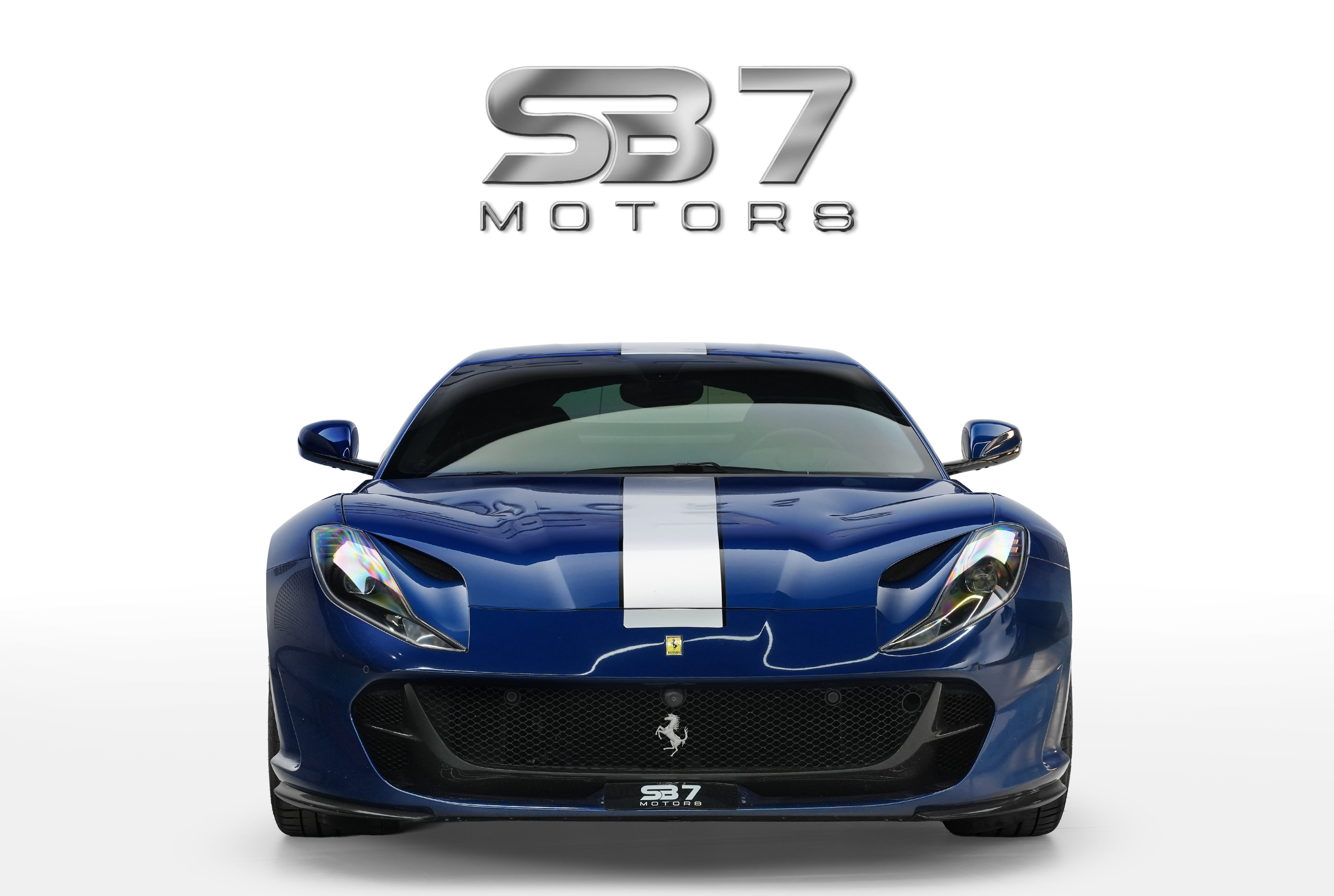 2021 Ferrari 812 Superfast Standard with Service Contract - photo 2 of 12