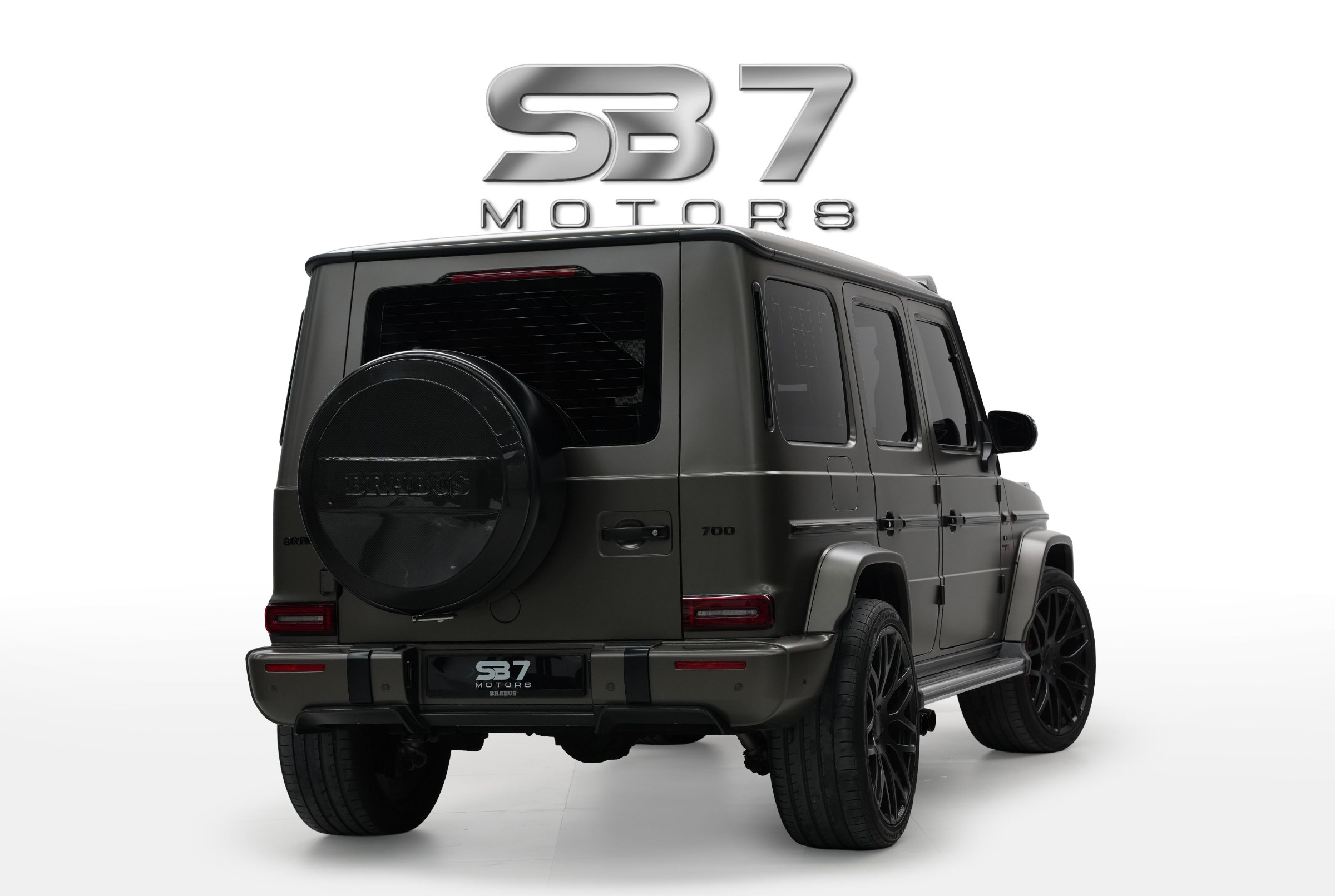 2022 Mercedes-Benz G-Class G 63 AMG Low Mileage - photo 3 of 14