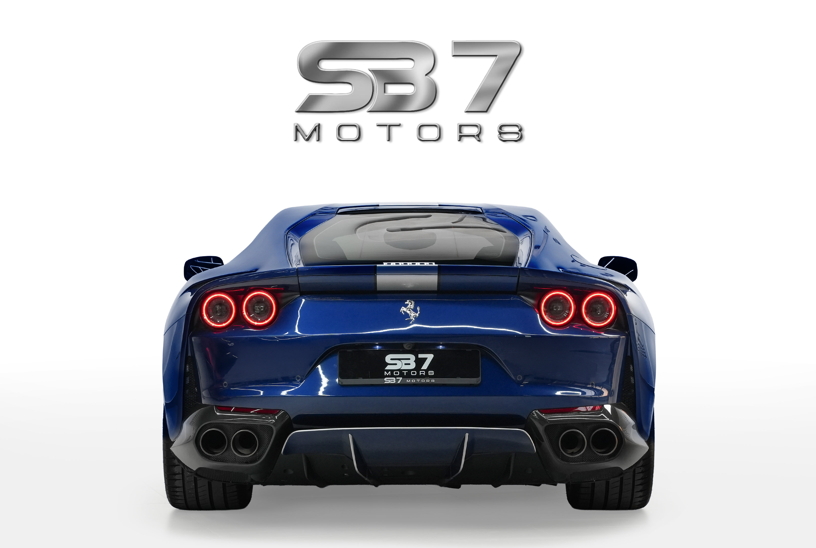 2021 Ferrari 812 Superfast Standard with Service Contract thumbnail 4