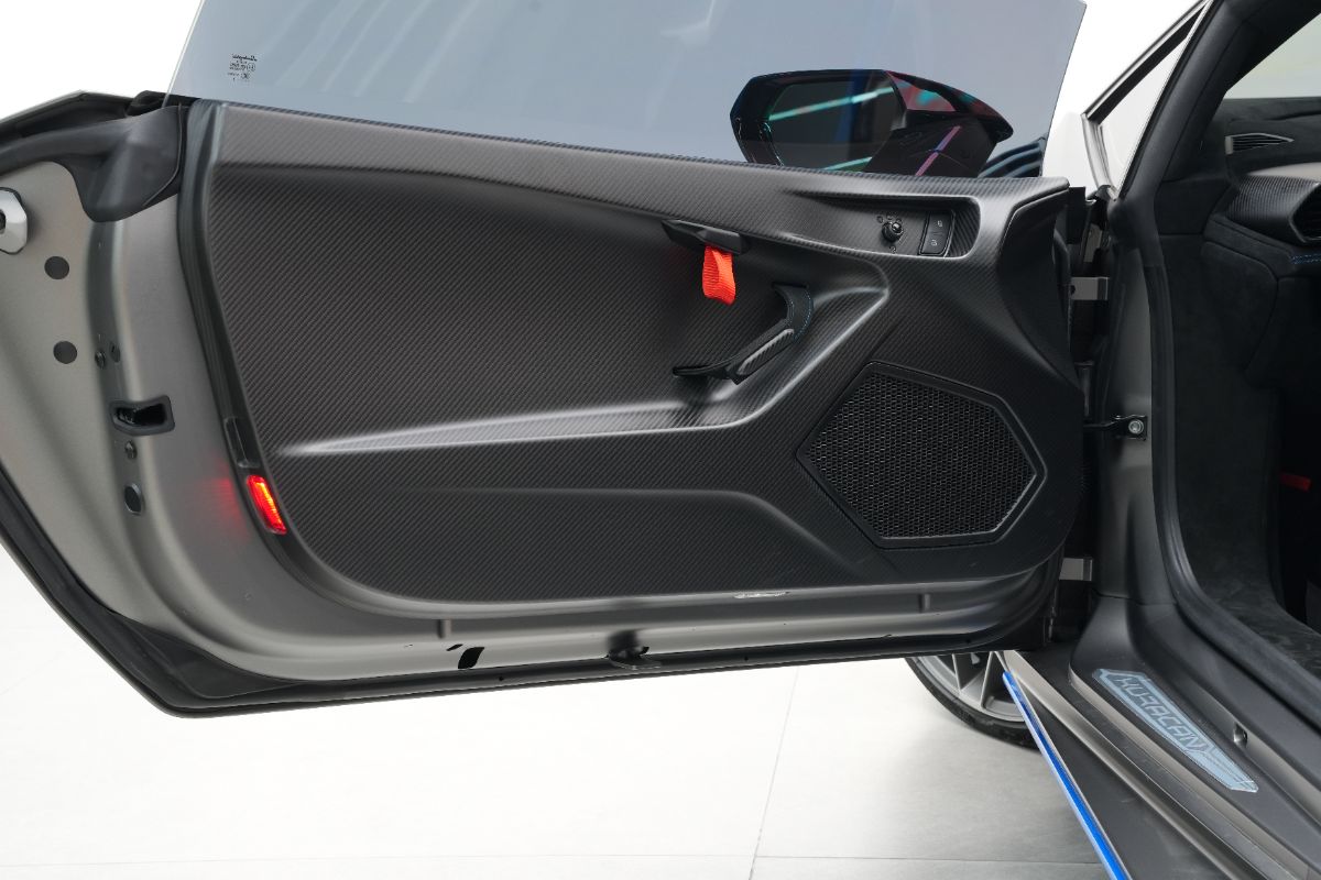2023 Lamborghini Huracan STO Performance thumbnail 10