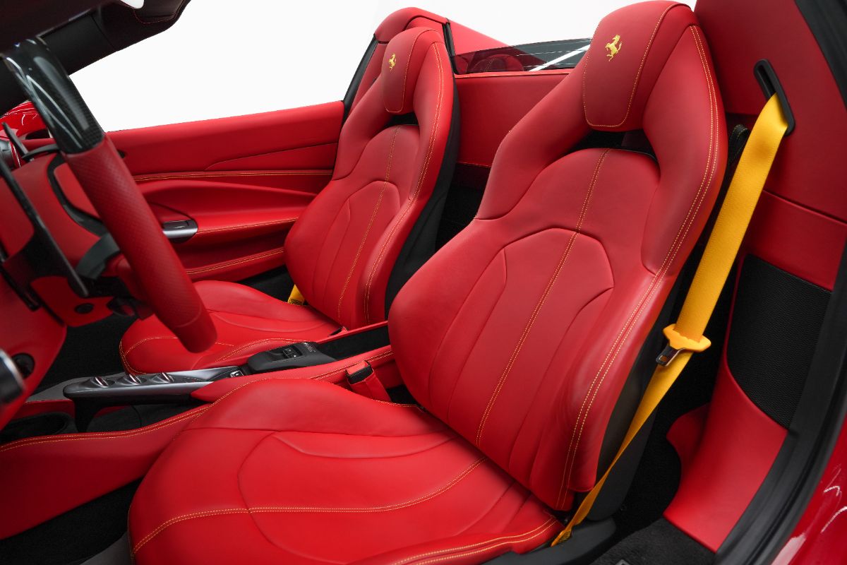 2022 Ferrari F8 Spider V8 Turbo Hele - with Carbon Fsh Exhaust System with Service Contract thumbnail 10