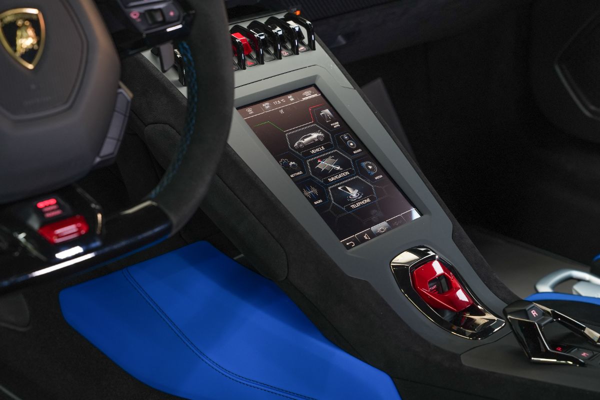 2023 Lamborghini Huracan STO Performance thumbnail 7