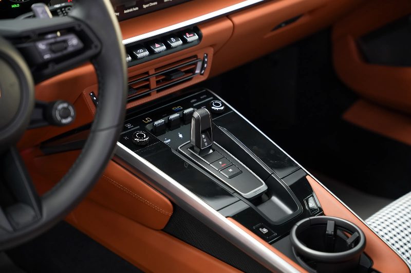 2024 Porsche Carrera / 911 Turbo S with Warranty thumbnail 7